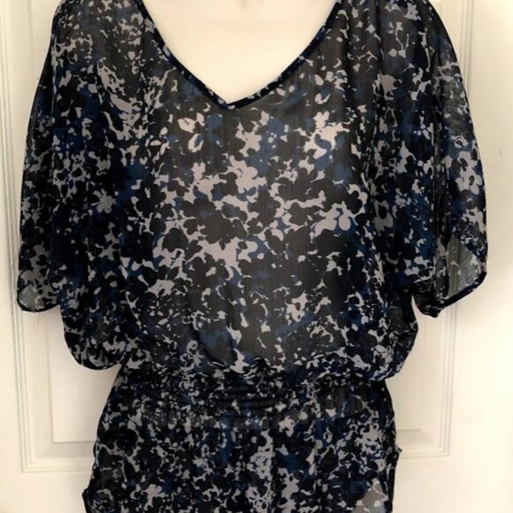 EXPRESS Set of Two Women's Tunics Small - Picture 5 of 8